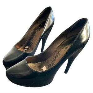 LANVIN Black Patent Leather Platform Pumps Size 40 US 8